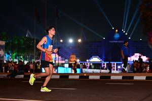 BIB: 263
                            <button type="button" onclick="openModal(15062807)" class="btn btn-primary btn-sm float-right btn-popup" data-toggle="modal" data-target=".modal-high-quality">
                        <i class="fas fa-shopping-cart"></i> Add to Cart
                    </button>
                                            <button type="button" onclick="isThisMe(15062807, true)" class="btn btn-success btn-sm float-right btn-popup btn-isme hidden" data-toggle="tooltip" data-placement="bottom" title="นี่คือรูปของคุณใช่ไหม คลิกที่นี่เพื่อเอาเข้าอัลบั้ม">
                        <i class="fas fa-plus"></i> Add to album
                    </button>
                    <button type="button" onclick="isThisMe(15062807, false)" class="btn btn-warning btn-sm float-right btn-popup btn-isnotme hidden">
                        <i class="fas fa-ban"></i> Remove from album
                    </button>